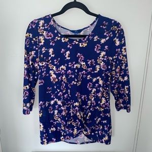 NWT Apt 9 Blue Floral Top